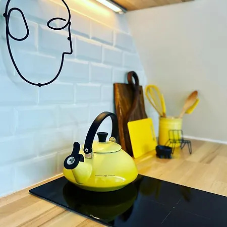 Mynestparis 2-br In Center , Air Conditioner , Elevator, Free Parking Appartement Parijs